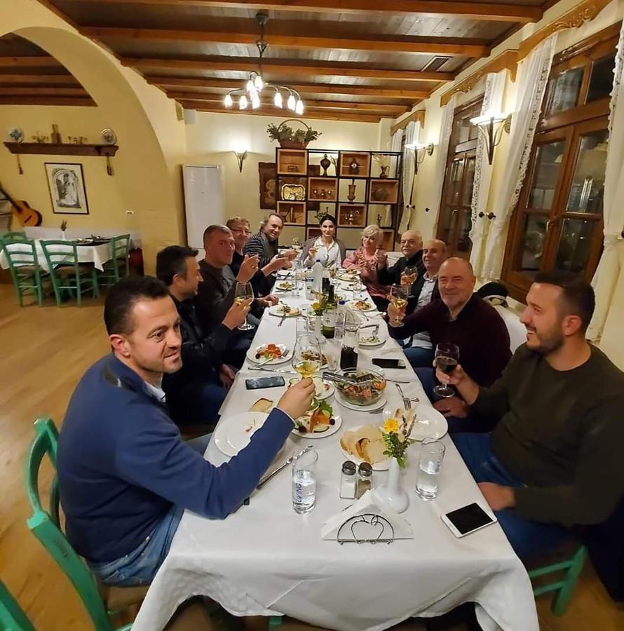 Hotel Bineri Gjirokastër Dış mekan fotoğraf